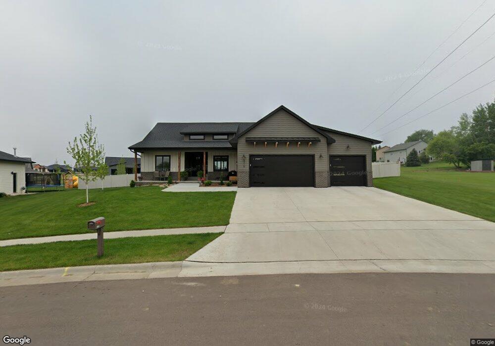 5319 E 28th St, Sioux Falls, SD 57110 - photo 1