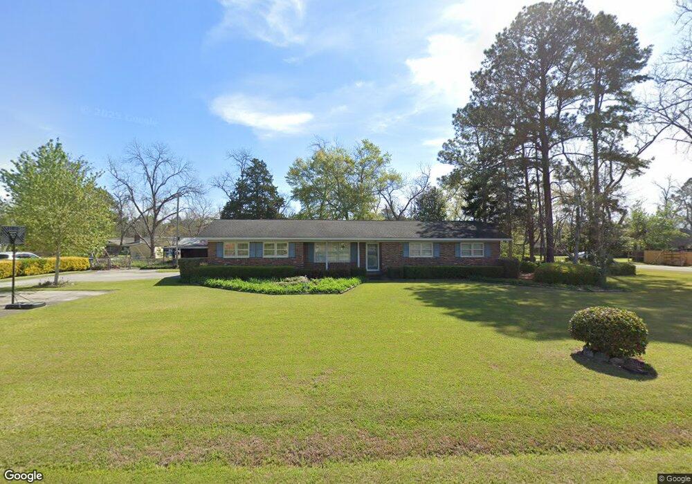 124 Pecan Blvd, Fitzgerald, GA 31750 - photo 1
