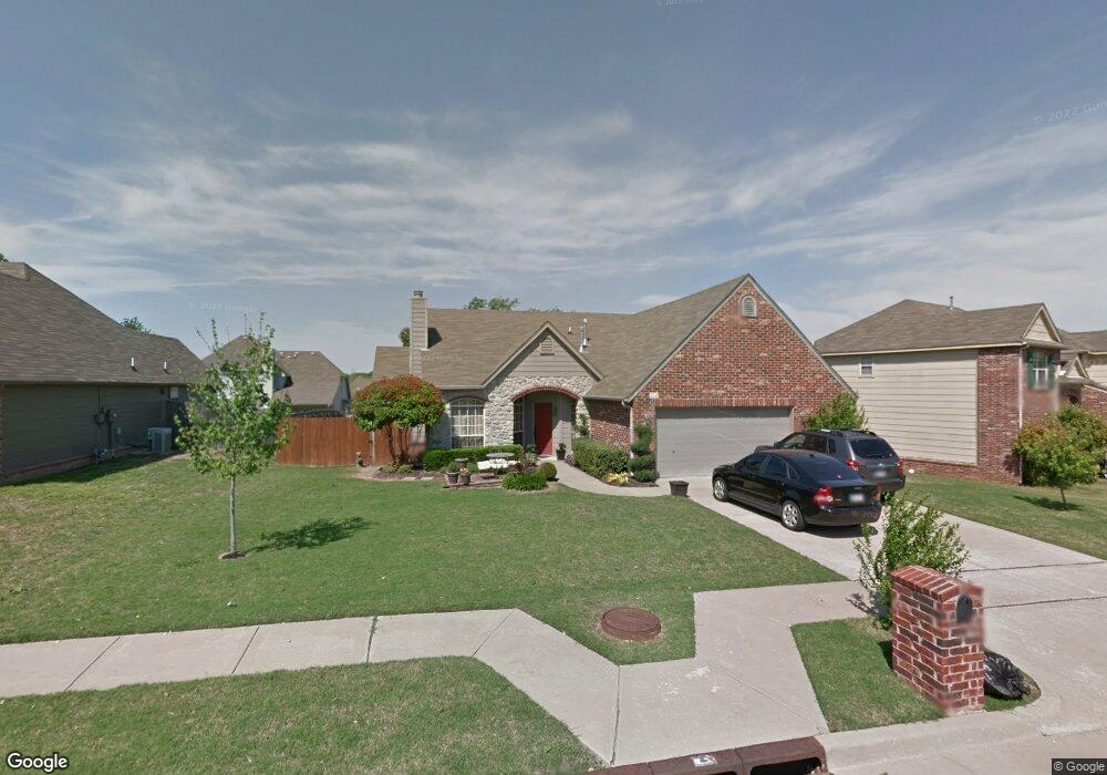 316 N Hemlock East Ave, Broken Arrow, OK 74012 - photo 1