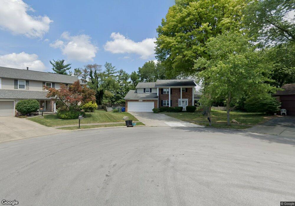 5142 Pebble Ln, Columbus, OH 43220 - photo 1