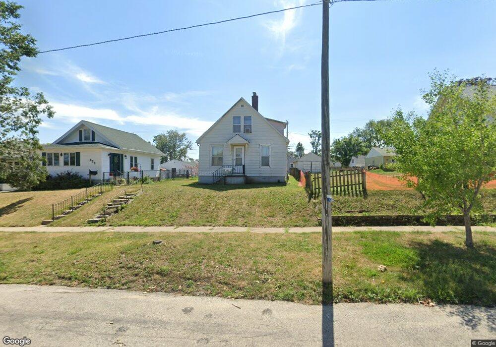 629 19th Ave SW, Cedar Rapids, IA 52404 - photo 1