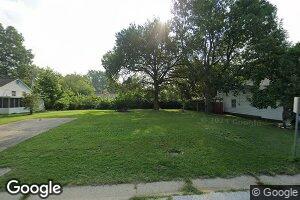 19 Woody Ave, Beardstown, IL 62618