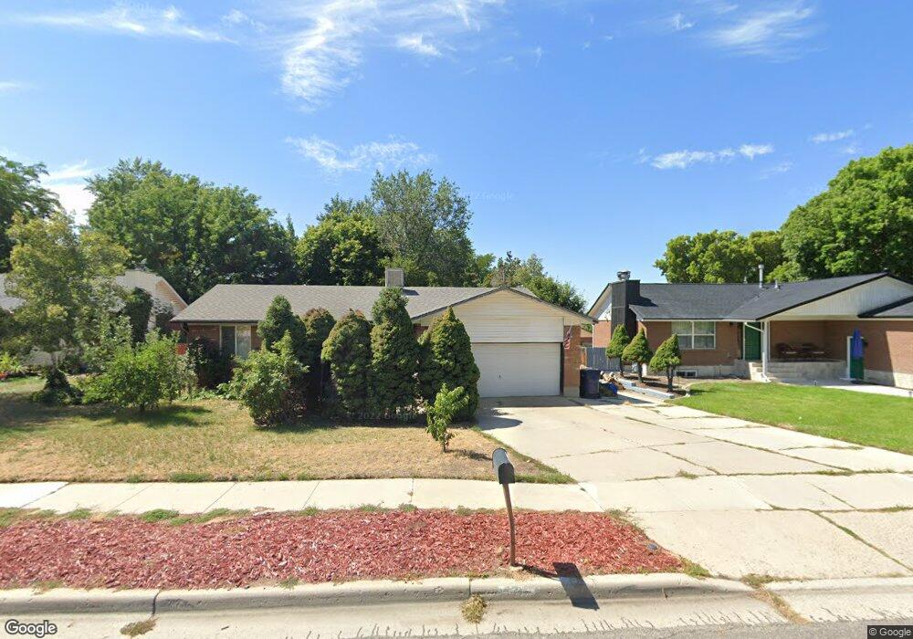 8308 Grambling Way, Sandy, UT 84094 - photo 1