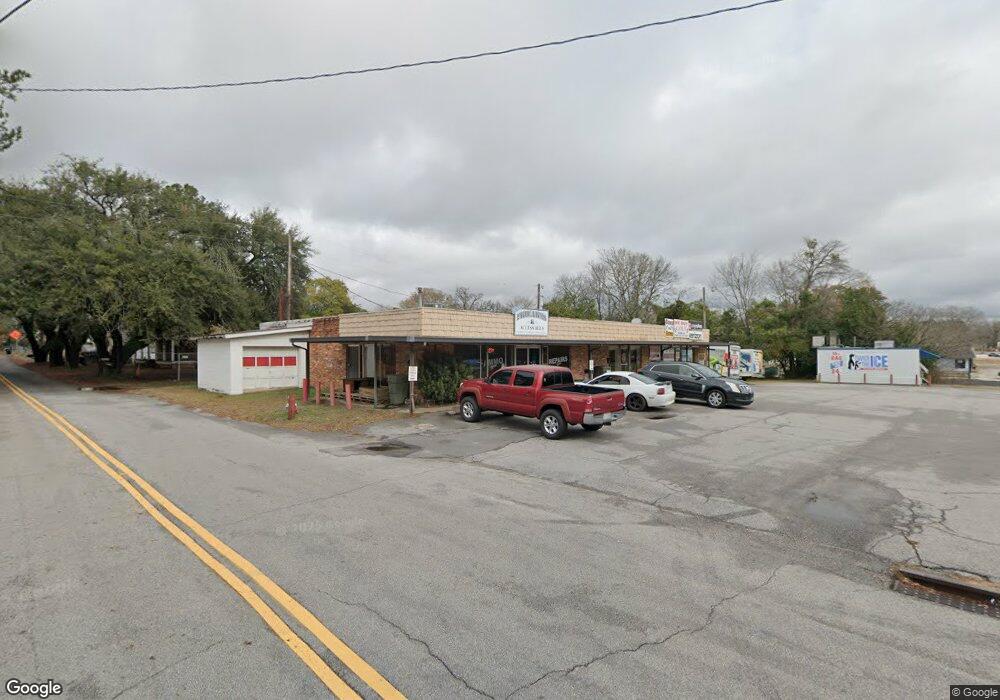 6 E Dekalb St, Camden, SC 29020 - photo 1