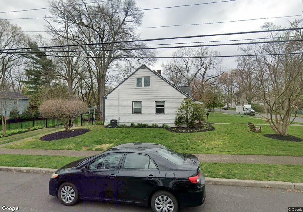 2 W Sutton Ave, Moorestown, NJ 08057 - photo 1