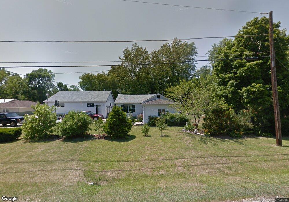 35962 N Adelphi Ave, Waukegan, IL 60085 - photo 1