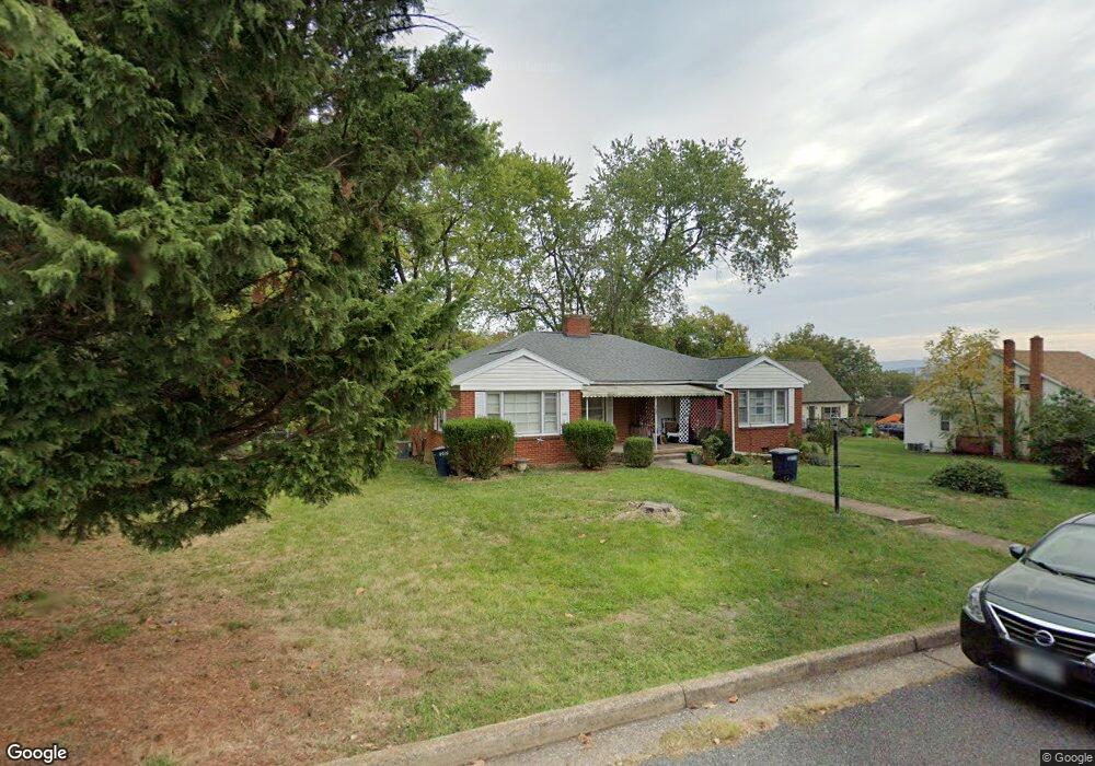 1022 Toppin Blvd, Harrisonburg, VA 22801 - photo 1
