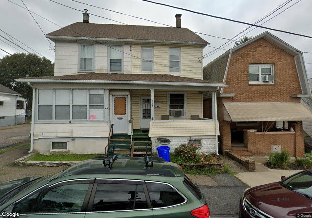 617 Hayes St, Hazleton, PA 18201 - photo 1