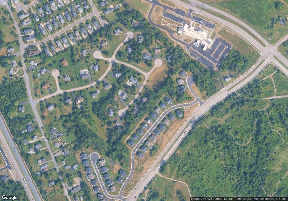 8937 Highgrove Ct, Lorton, VA 22079 - photo 1