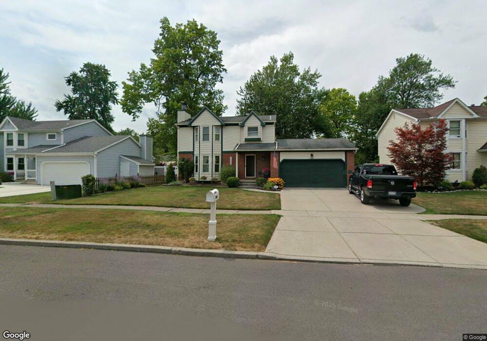 1212 Doebler Dr, North Tonawanda, NY 14120 - photo 1