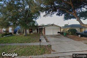 4048 N Chipwood Dr, Harvey, LA 70058