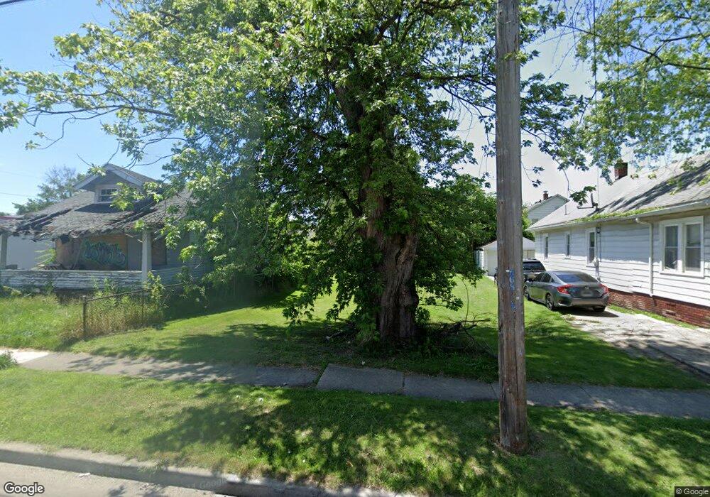 3913 Upton Ave, Toledo, OH 43613 - photo 1