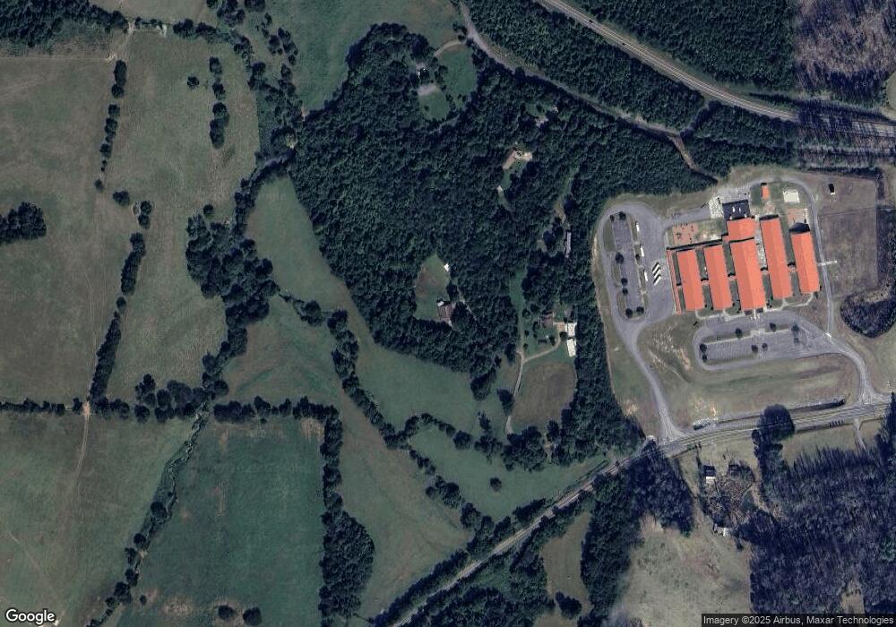 1077 Cass Pine Log Rd, Rydal, GA 30171 - photo 1