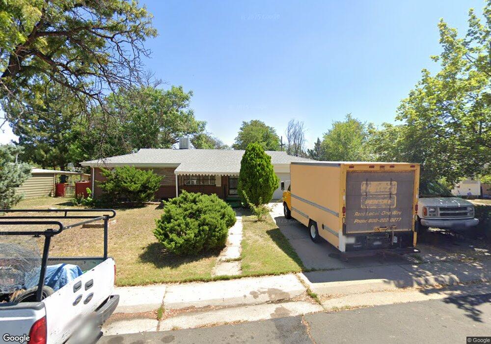 824 Ironton St, Aurora, CO 80010 - photo 1