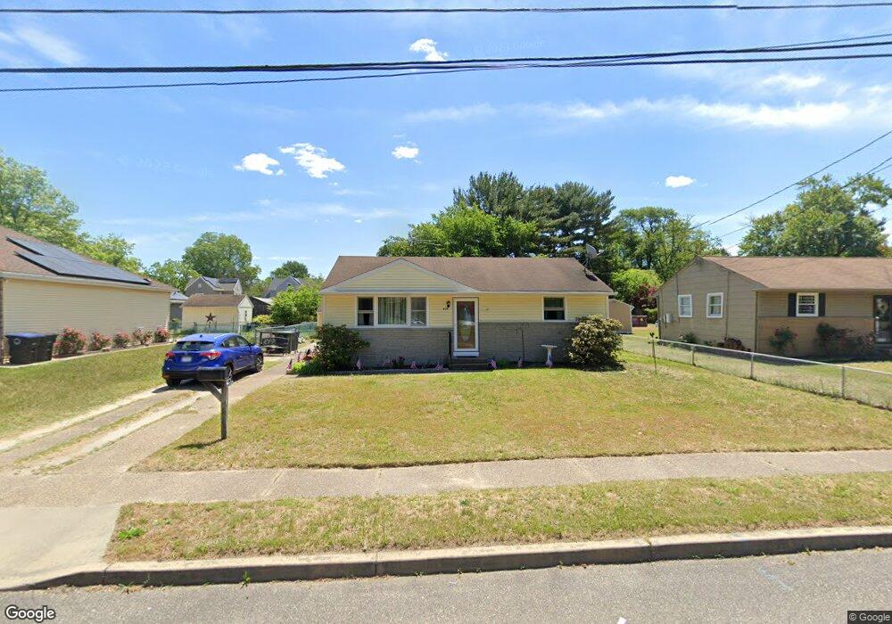 437 Locust Ave, Lindenwold, NJ 08021 - photo 1