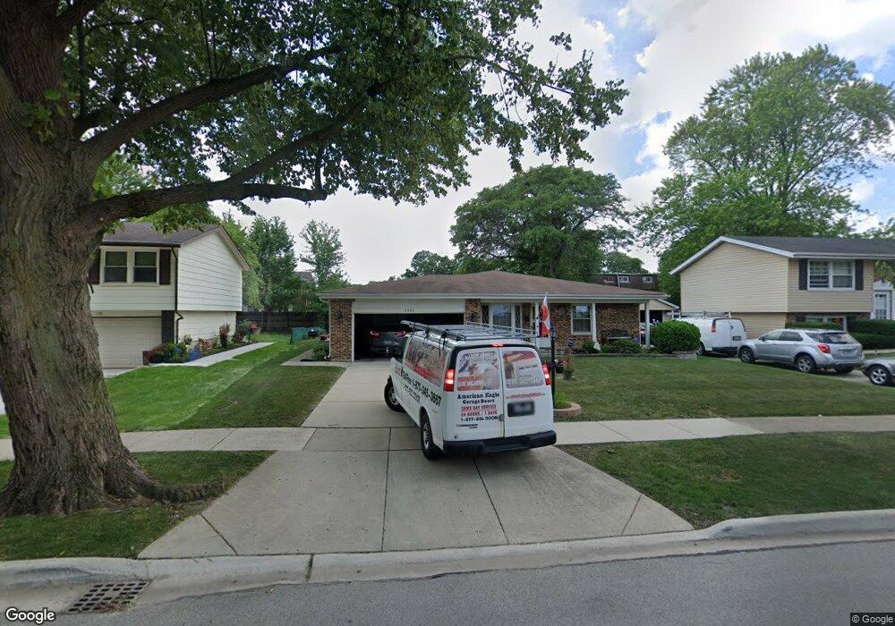 2301 Birch Ln, Rolling Meadows, IL 60008 - photo 1