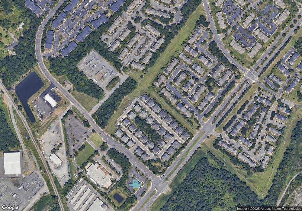 11224 Wortham Crest Cir unit 84, Manassas, VA 20109 - photo 1