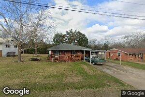 1804 Woodland Ct, Demopolis, AL 36732