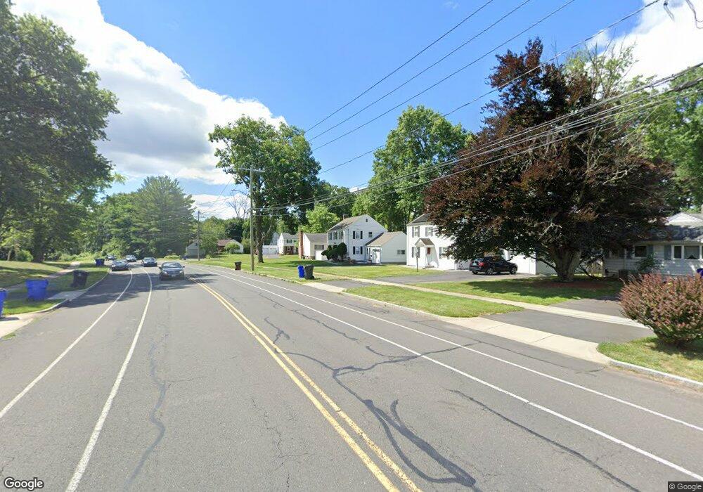 49 King Philip Dr, West Hartford, CT 06117 - photo 1