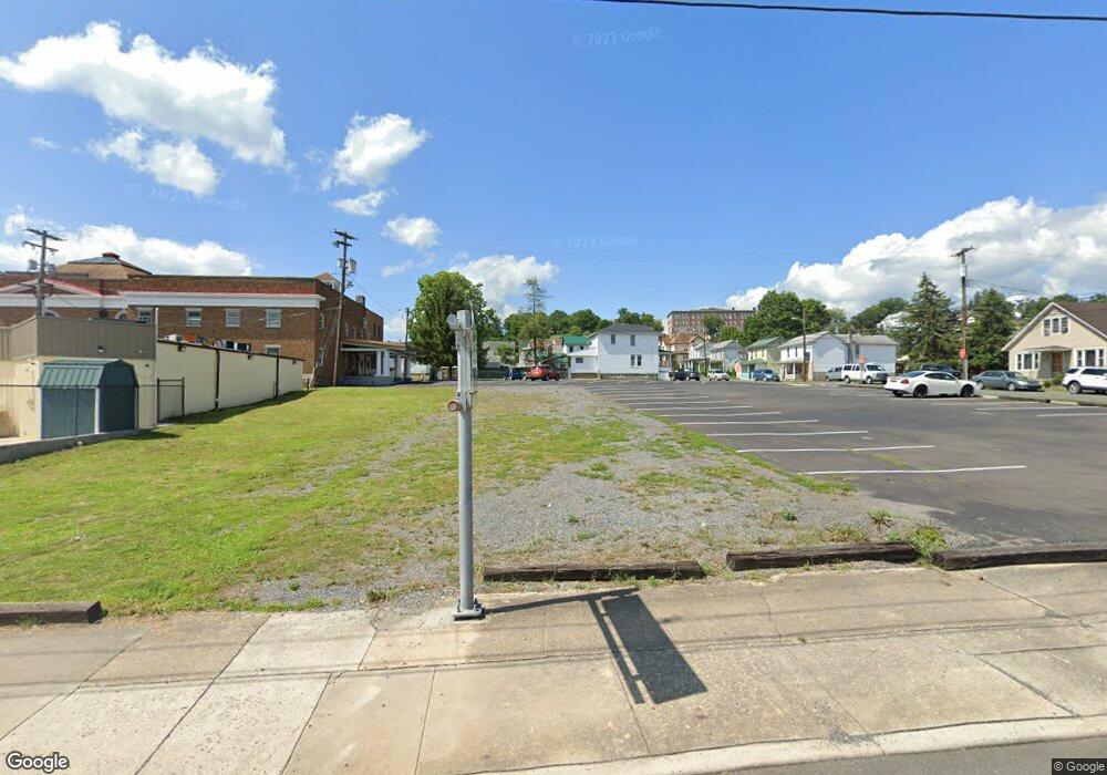 29 W Piedmont St, Keyser, WV 26726 - photo 1