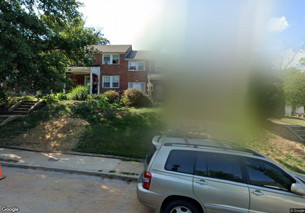 978 N Hill Rd, Baltimore, MD 21218 - photo 1