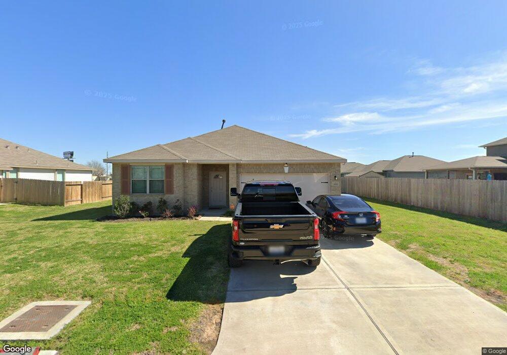 1011 Brahma Cir, East Bernard, TX 77435 - photo 1