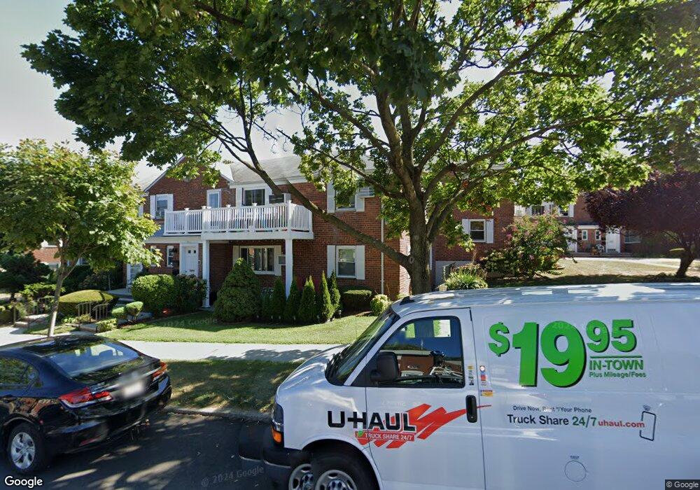 70-68 260th St unit H-1, Glen Oaks, NY 11004 - photo 1