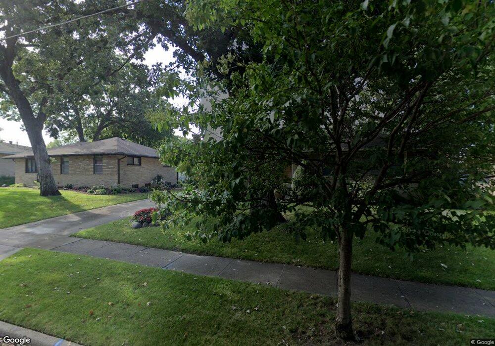 3810 Lindlavista Way, Des Moines, IA 50310 - photo 1