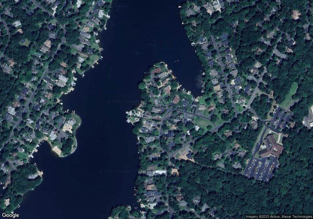 112 Lee Cir, Locust Grove, VA 22508 - photo 1