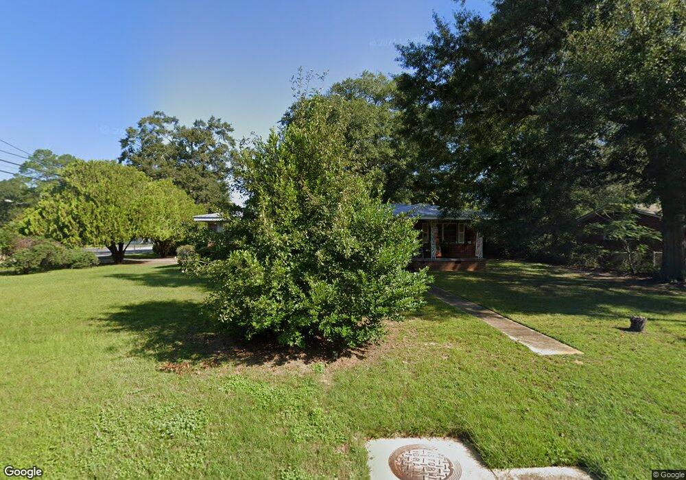 1020 Deborah St, Dothan, AL 36301 - photo 1