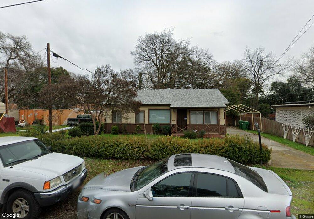 319 W 10th Ave, Chico, CA 95926 - photo 1