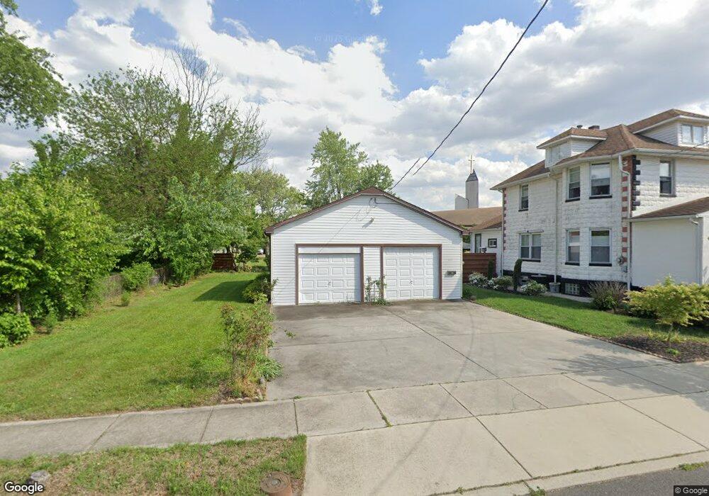 612 W 2nd St, Palmyra, NJ 08065 - photo 1