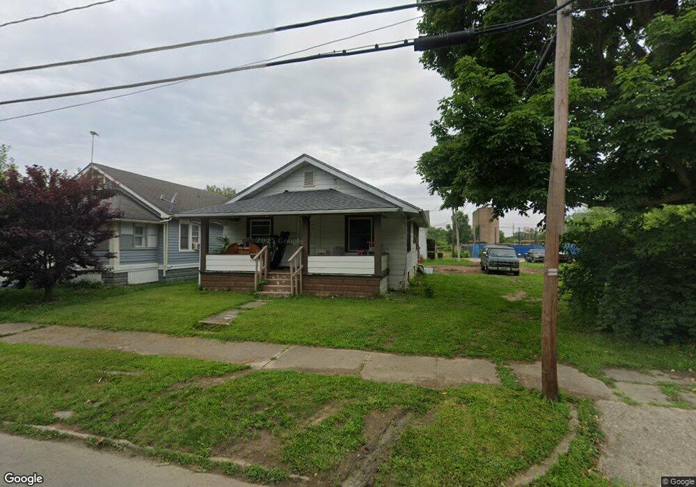 1118 E 27th St, Anderson, IN 46016 - photo 1