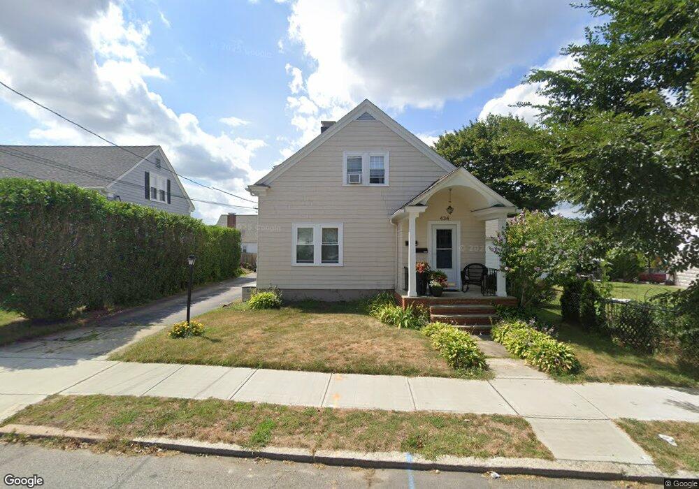 434 Sharon St unit 2, Providence, RI 02908 - photo 1