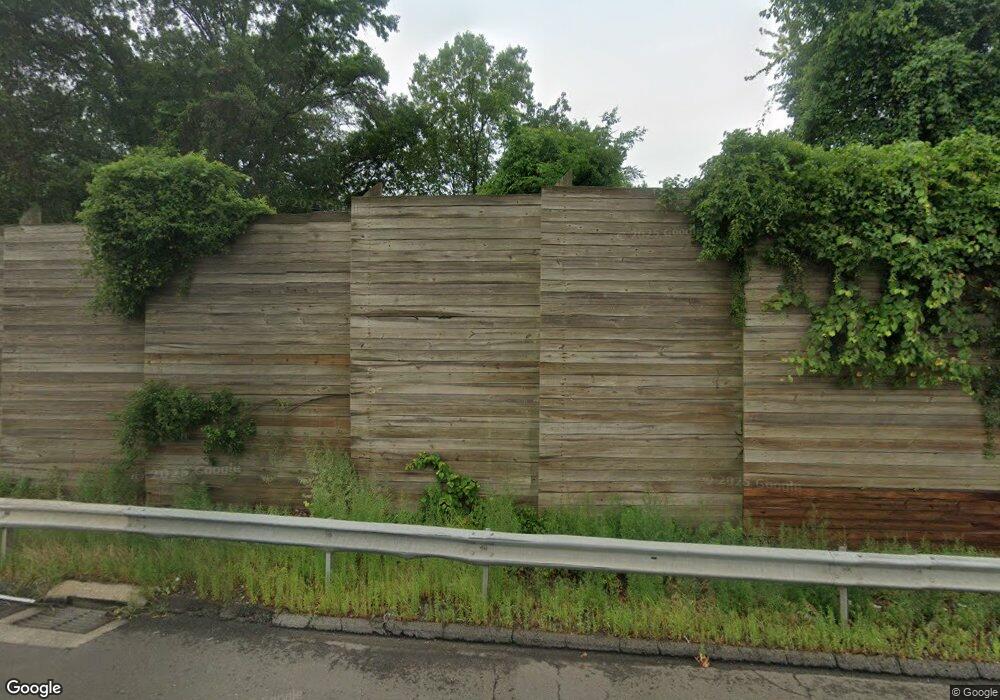 65 Edge Hill Ct, Fairfield, CT 06824 - photo 1