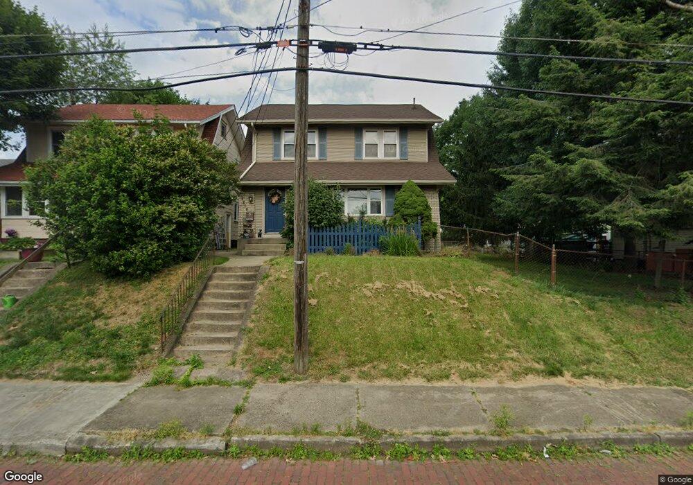 1219 Concord Ave SW, Canton, OH 44710 - photo 1