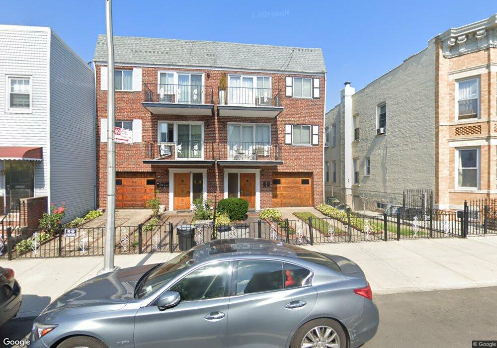 3160 44th St, Astoria, NY 11103 - photo 1