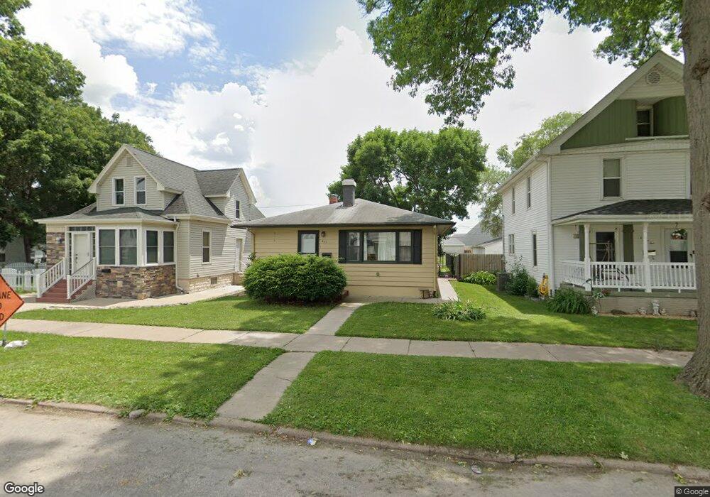 443 9th Ave SW, Cedar Rapids, IA 52404 - photo 1