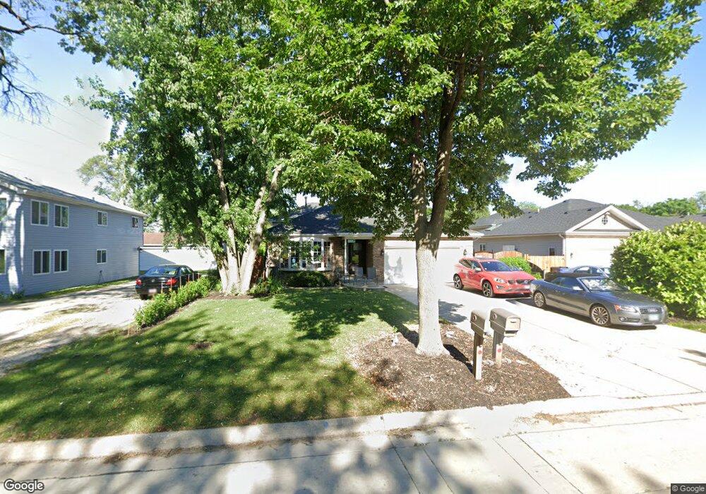817 N Indiana St, Elmhurst, IL 60126 - photo 1