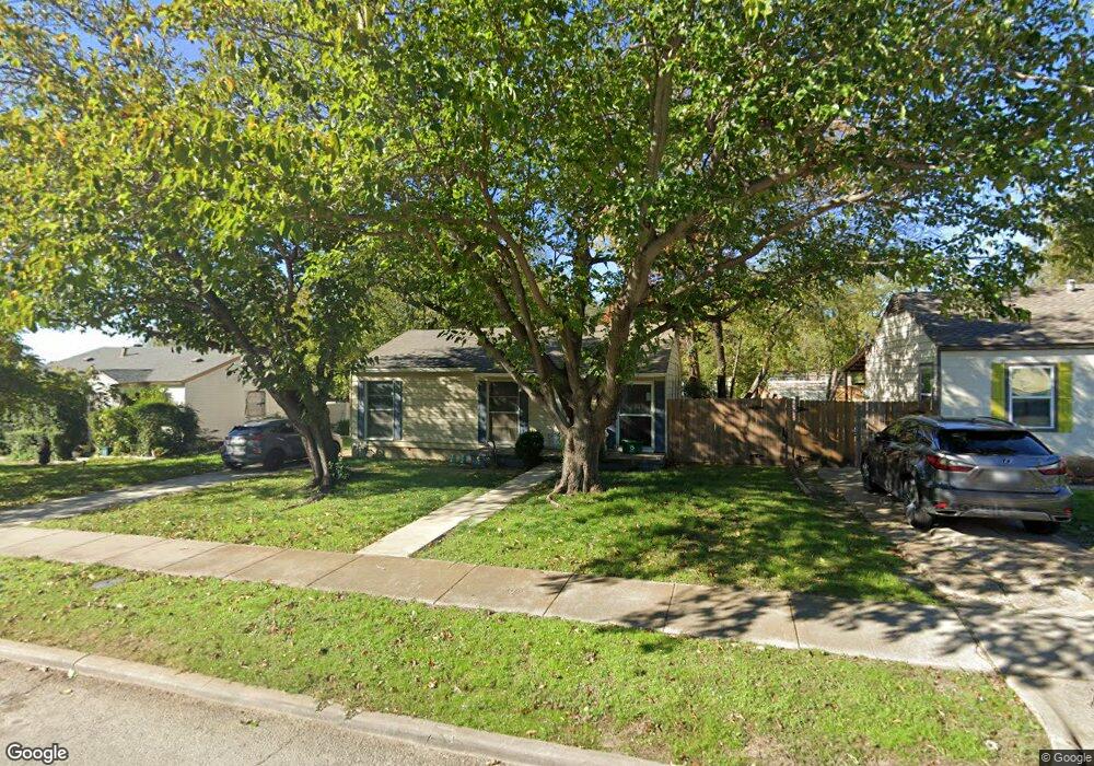 625 Ouida St, Grand Prairie, TX 75051 - photo 1