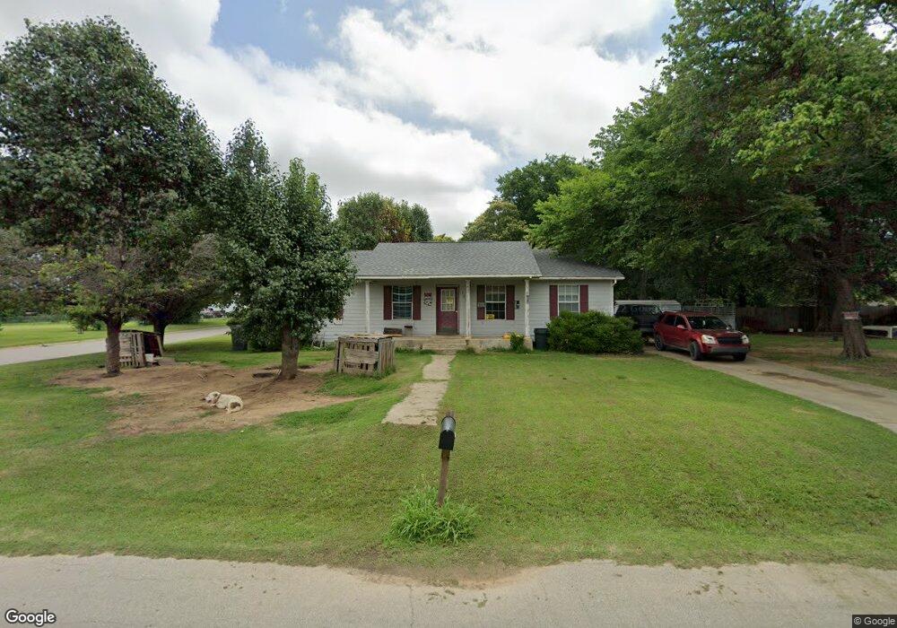 1020 L St NE, Ardmore, OK 73401 - photo 1