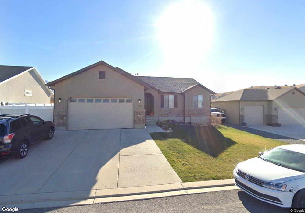 693 Stone Brook Cir, Santaquin, UT 84655 - photo 1