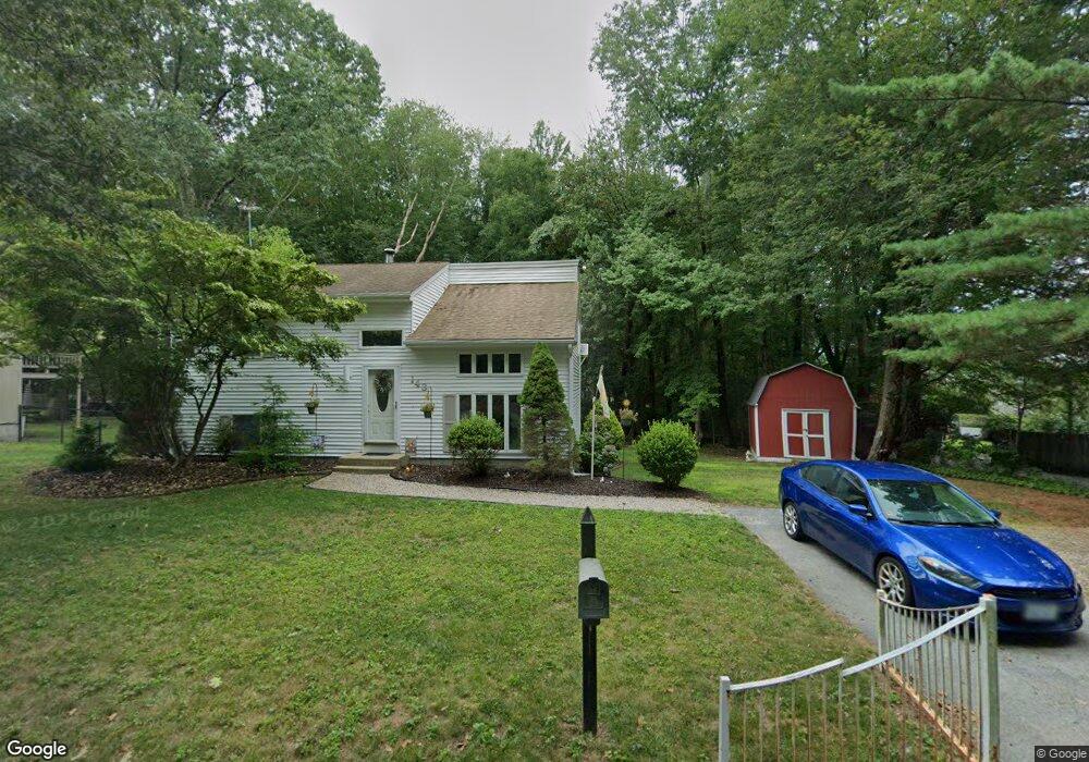 175 E Greenwich Ave, West Warwick, RI 02893 - photo 1