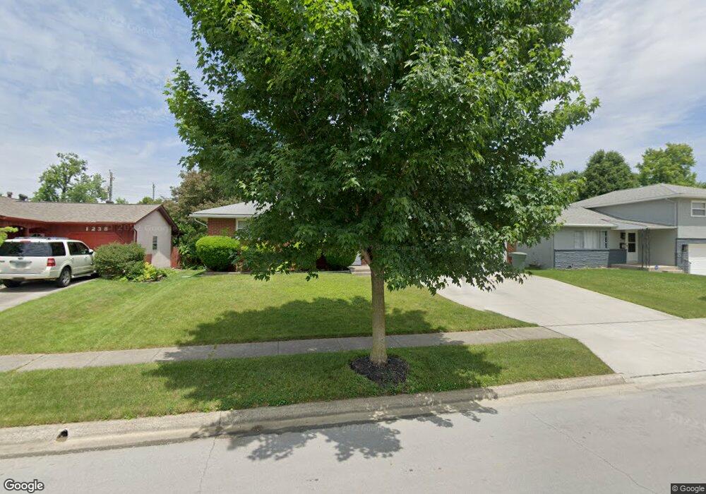 1246 Oakfield Dr S, Columbus, OH 43229 - photo 1