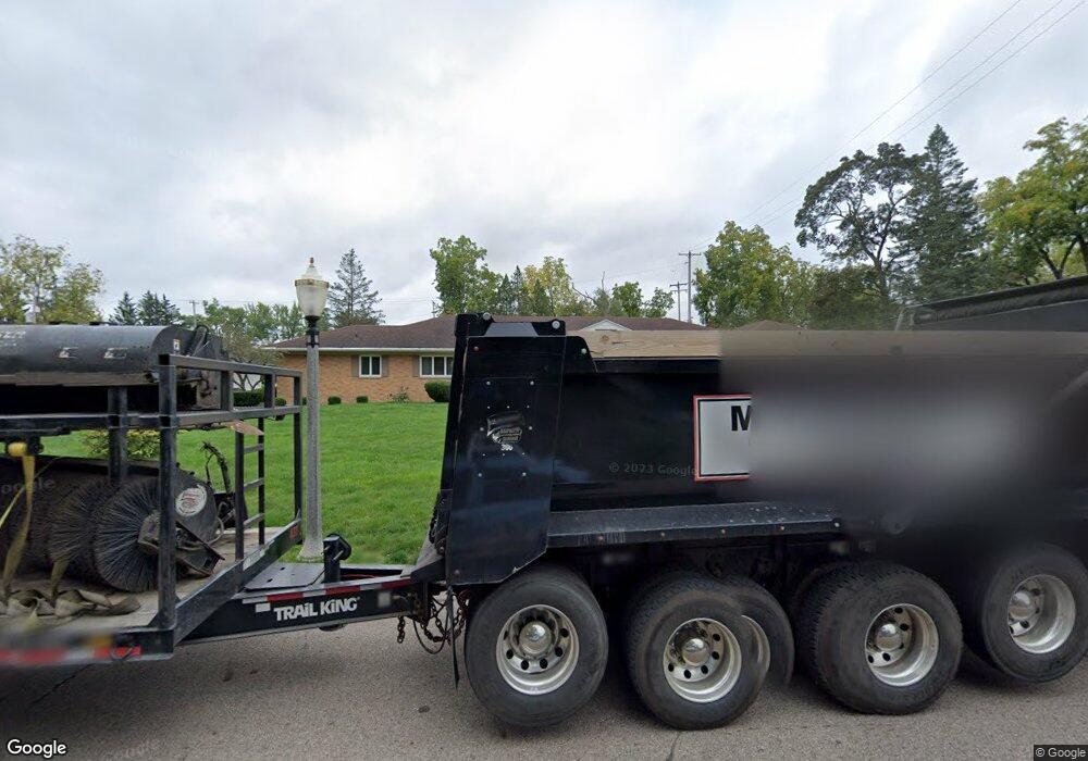 3123 S Cambridge Rd, Lansing, MI 48911 - photo 1