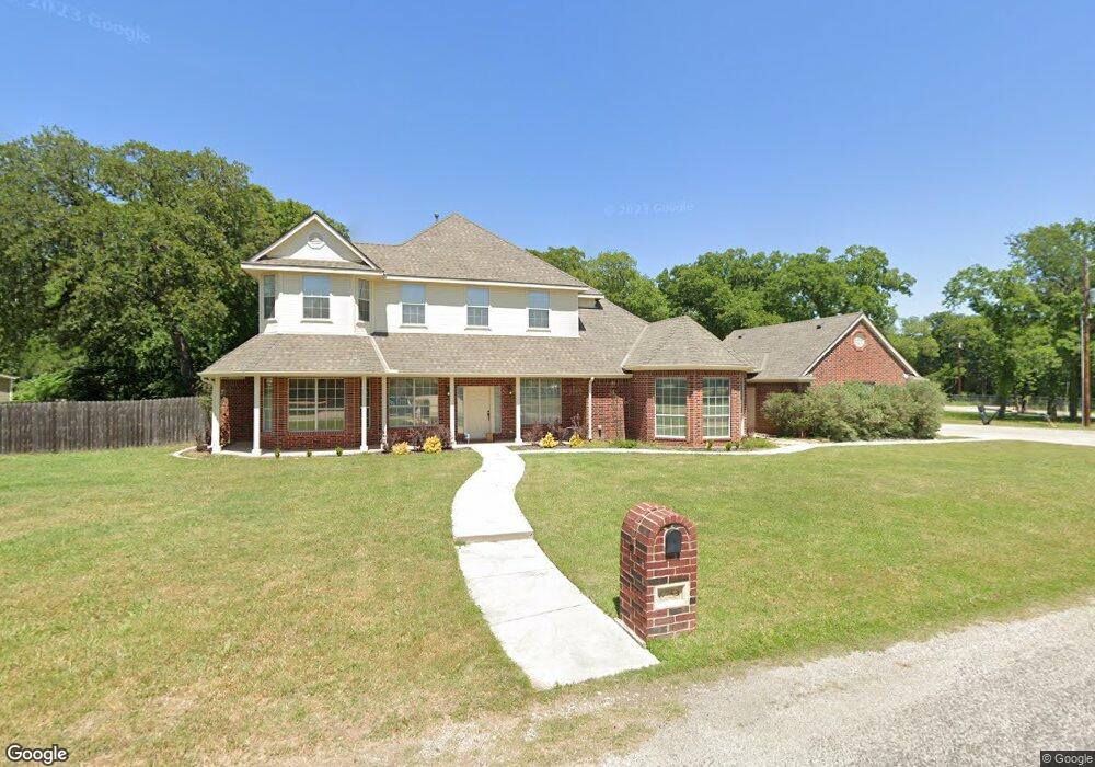 6754 Hill Ct, Azle, TX 76020 - photo 1