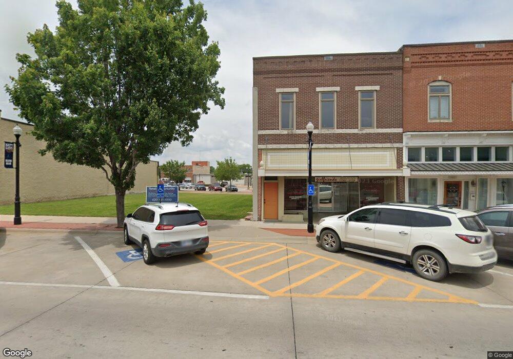 1811 Main St, Parsons, KS 67357 - photo 1