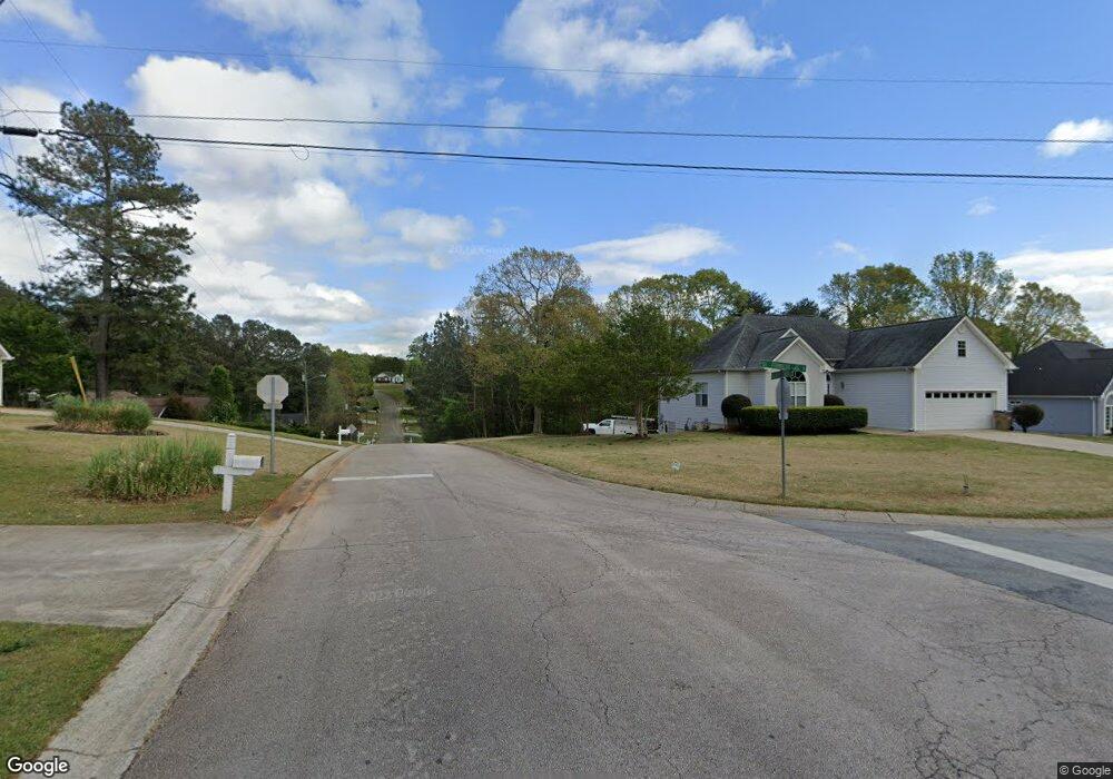 2659 Fox Forrest Dr, Flowery Branch, GA 30542 - photo 1