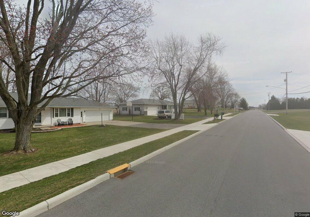 429 E Sycamore St, Columbus Grove, OH 45830 - photo 1