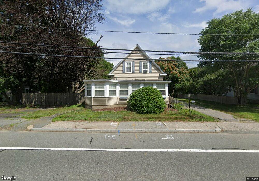 1590 W Shore Rd, Warwick, RI 02889 - photo 1